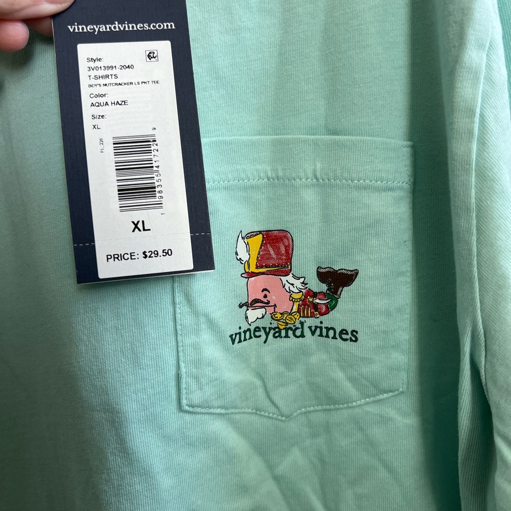 NWT Vineyard Vines aqua boys long sleeve pocket t shirt size XL 18 Nutcracker - Picture 3 of 4